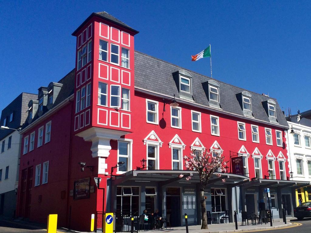 Mcsweeney Arms Hotel Killarney Exterior photo